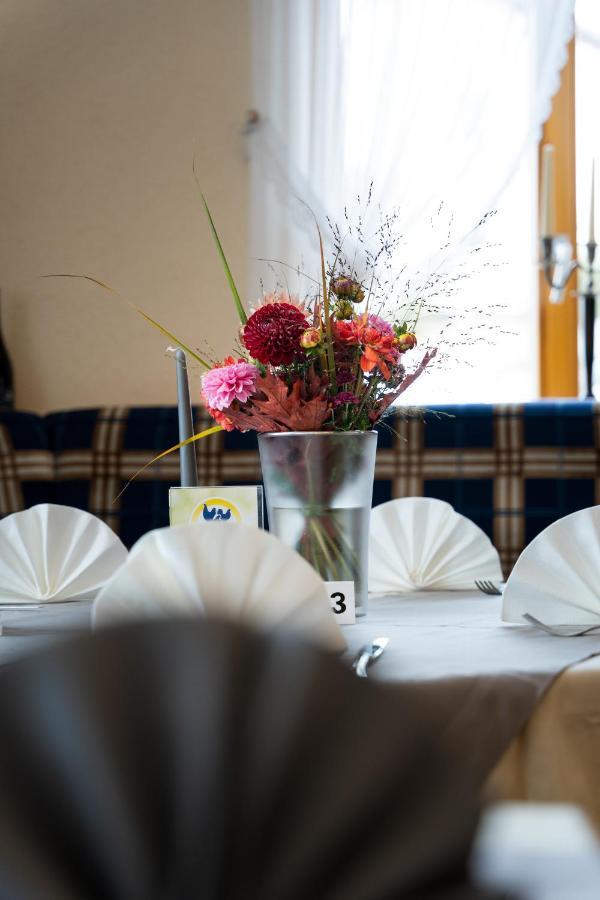 Gasthause Zur Krone Hotel Leimen  Bagian luar foto