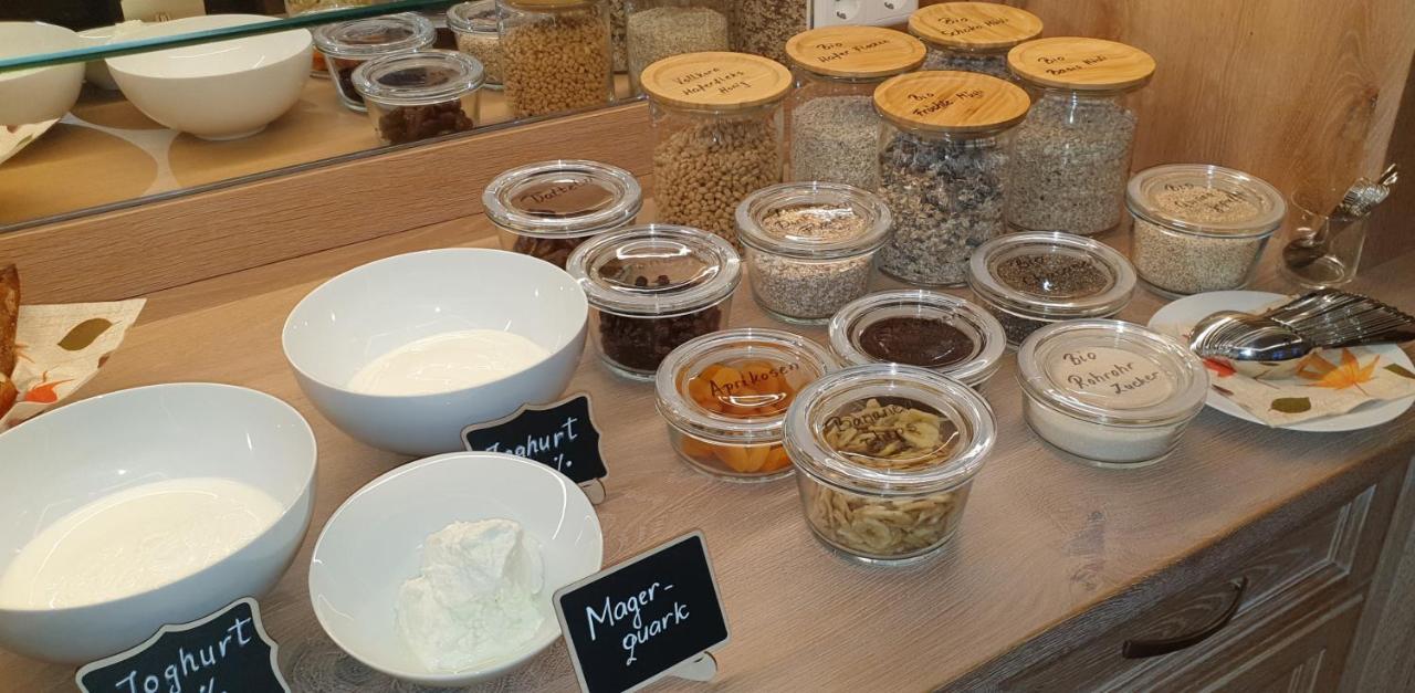 Gasthause Zur Krone Hotel Leimen  Bagian luar foto