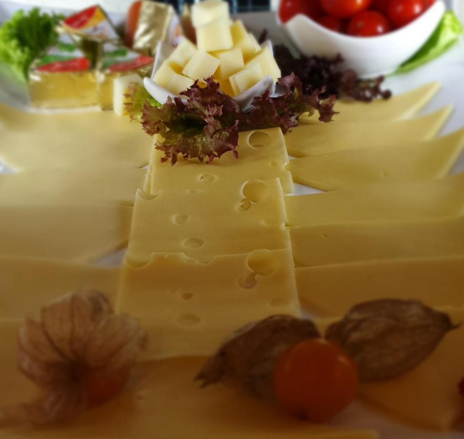 Gasthause Zur Krone Hotel Leimen  Bagian luar foto